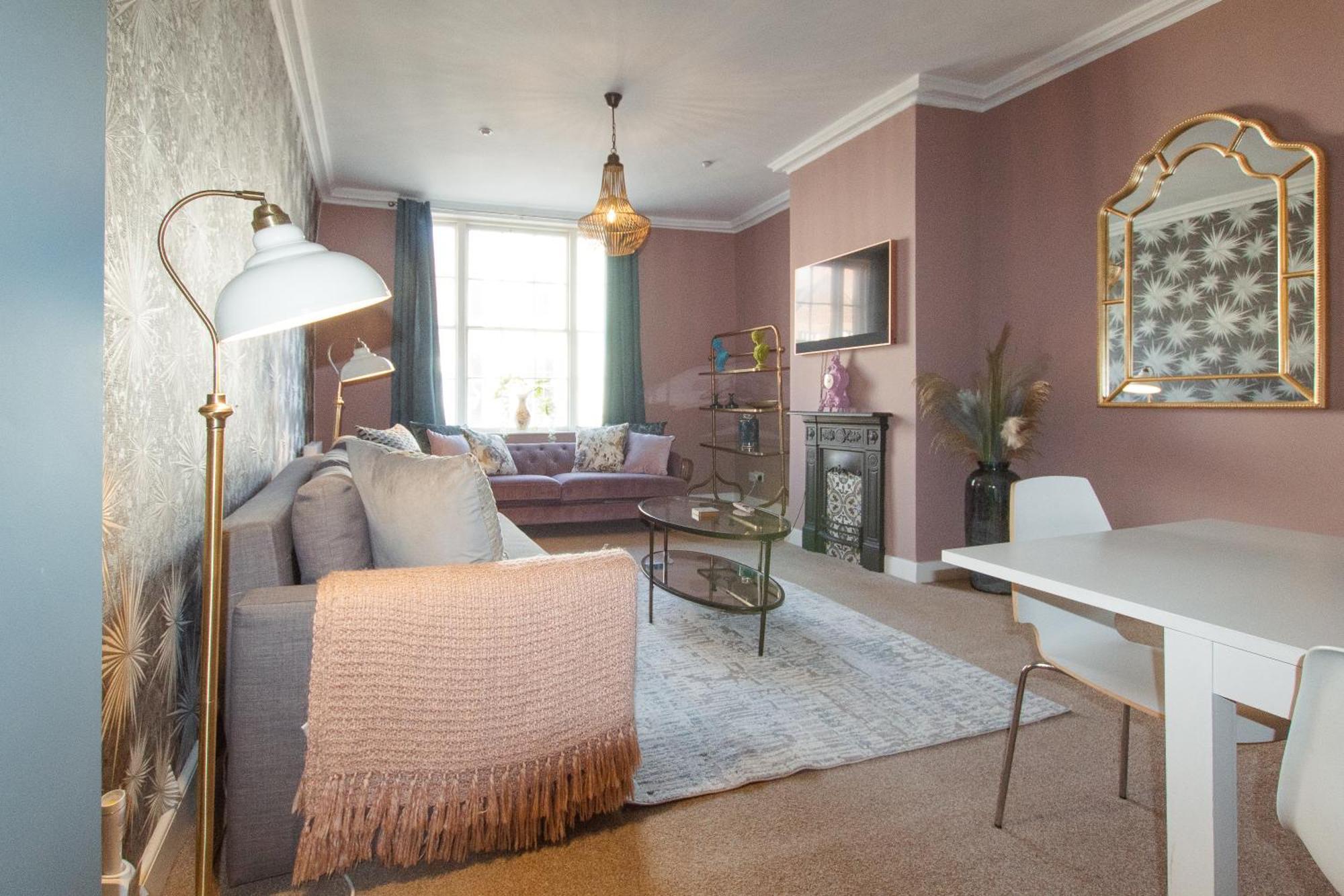Built 1804 Caldecott Town House On The Rows By Rework Accommodation Chester Exteriér fotografie